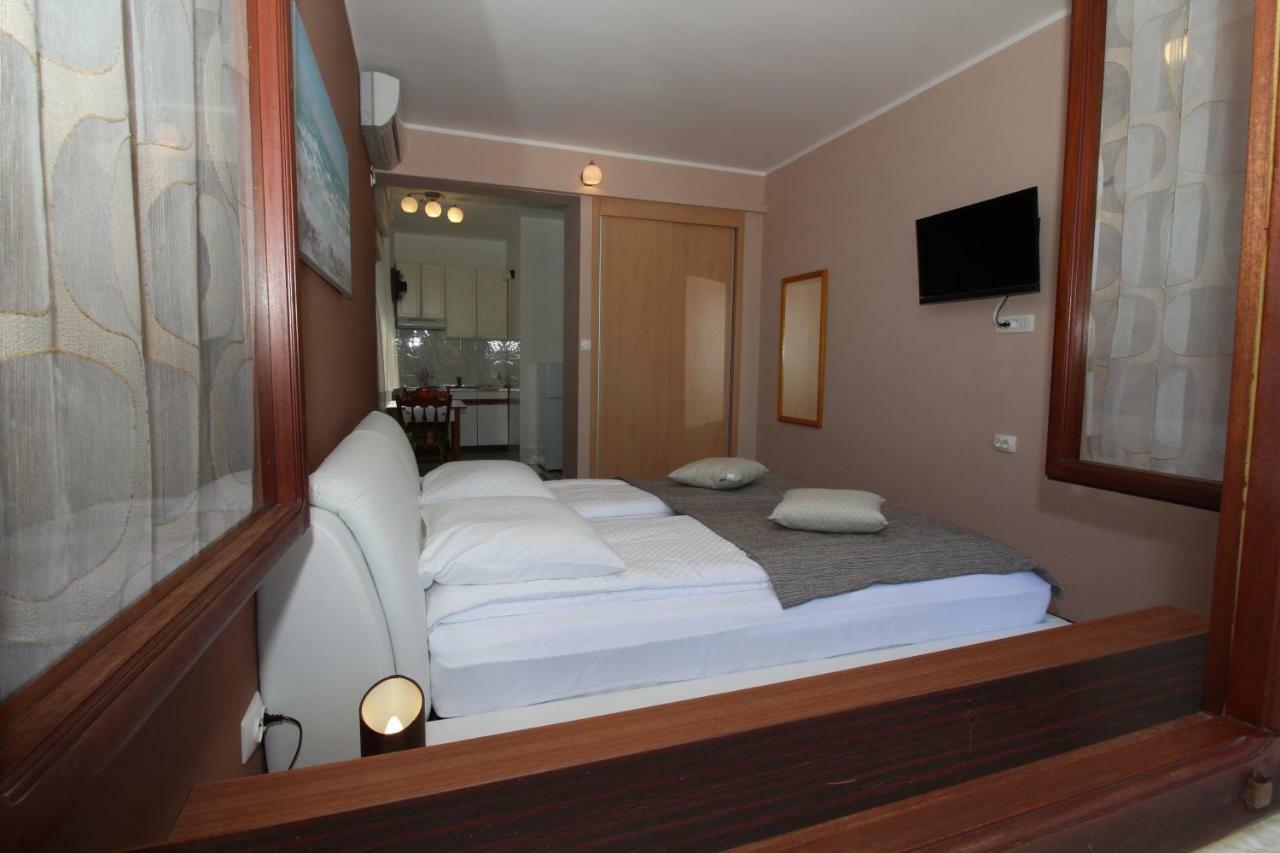 Apartments Rakovic Lovran Exterior foto